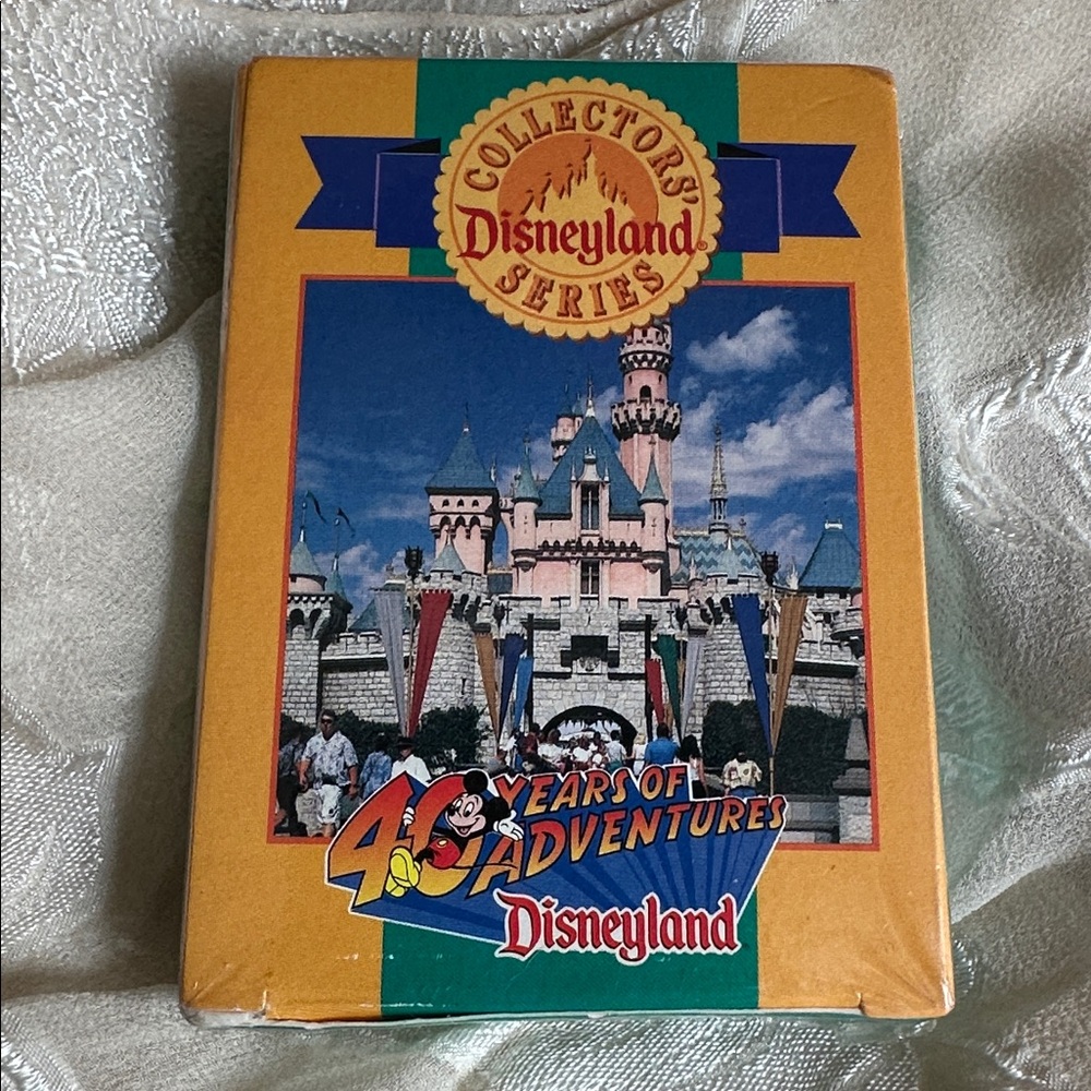 NEW Disneyland 40th Anniversary Collector's Series 1995 Vintage Trading Cards